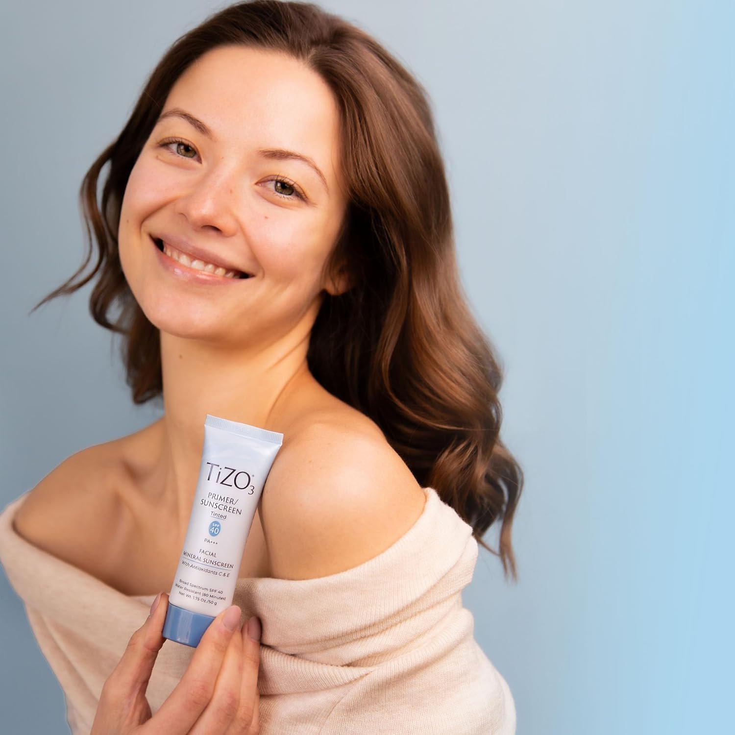 TiZO3 Facial Mineral Sunscreen and Primer, Tinted Broad Spectrum SPF 40 with Antioxidants, Sheer matte finish, Fragrance-Free, Oil-Free_voghion.com