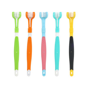 Three-sided Pet Toothbrush Oral Cleaning Small Dog Toothbrush Three-Sided Soft Bristles Cat Cleaning Toothbrush Assorted Colours