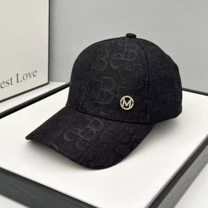 I know Elegant Diamond-Encrusted M Logo Fashion Baseball Cap for Women - Letter Jacquard Spring Summer Casual Sun Protection Hat