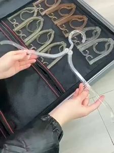 HANGER LIPAT SERBAA PORTABEL TRAVEL GANTUNGAN BAJU LIPAT MULTIFUNGSI COAT Gantungan akrilik Hanger Baju Gantungan Warna Anti Slip