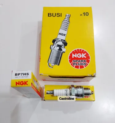 ( NGK ) 10 PCS 1 KOTAK BUSI BP7HS BUSI DRAT PENDEK MOTOR RX KING / F1R / SIGMA / 2TAK