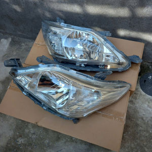 ĐÈN PHA/ĐÈN LÁI TRƯỚC TOYOTA INNOVA 2012-2015