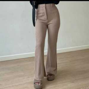 Celana Wanita Cutbray Knit Highwaist Loose Pants Korean Style Premium Model Belah Bawah Terbaru