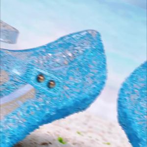 [Free Shipping] Girls Sandals for Summer Ages 3-12 Frozen-themed PVC Soft Sole Non-slip High Heels Solid Color Princess Shoes