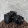Kamera Canon EOS 4000D dan Lensa 18-55mm Fullset. 
