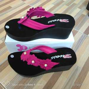 Sandal wedges spon jepit balok