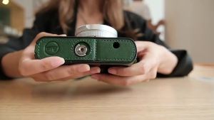 Roadfisher Vintage Genuine Real Cowhide Leather Camera Bag Pouch Portable Case Cover Base For Leica D-LUX109 D-LUX7