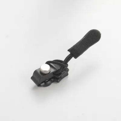 Bayar Di Tempat - Zipper Lock Hitam Polos / Resleting Jaket dan Tas / Repair Zipper Darurat