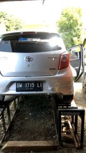 KNALPOT MOBIL RACING OMEGA PELANGI: Tips & Trik