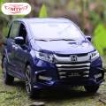 HONDA Odyssey ของเล่นรถโลหะผสมแบบหล่อขึ้นรูปโมเดลของเล่นพร้อมดึงกลับรถไฟเสียงสำหรับคอลเล็กชั่นงานอดิเรกของขวัญวันเกิดเด็ก1/32. 