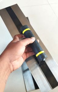 Raskam Tembok stanlies 40cm Alat Bertukang Acian Dinding / Raskam Galur