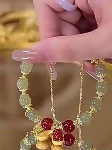 Giả Hetian Ngọc Bích Đỏ Mã Não Fu Thương Hiệu Vòng Tay Đậu Phộng Nữ 2023 Năm Mới Vòng Tay Quà Sinh Nhật Cho Mẹ