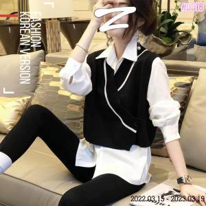 Grace_koko เสื้อกั๊กไหมพรม แด่งปาดข้าง คอวีสไตล์สาววัยรุ่น U018