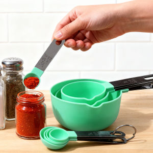 8Pcs Food-Grade Measuring Spoon Set Stainless Steel Handle with Graduations Measuring Spoons and Cups for Baking Measurement Tools