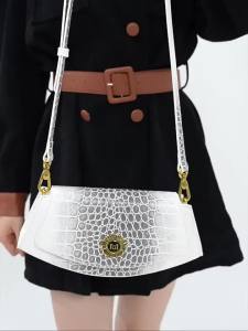 Cross-border hot 2026 High-end niche design genuine leather bag French crocodile handbag crescent-shaped bag