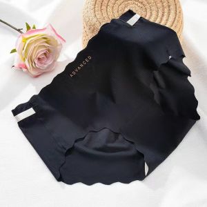 Celana Dalam Wanita Seamless Cool Advanced Women Underware KCD17