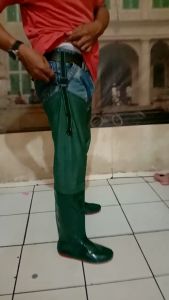 Sepatu Petani karet Panjang anti air dan keong sawah
