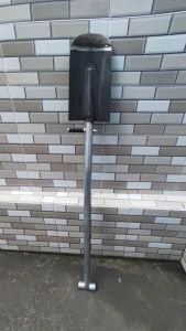 Xẻng Thuổng Đào Đất Làm Vườn Xắn Đất ChuộtMương Nước Có Bàn Đạp