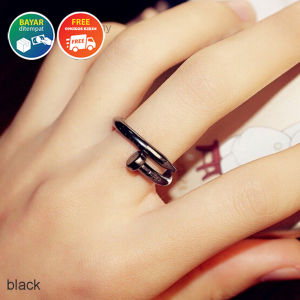 [Bayar di Tempat] Cincin Wanita Model Paku Anti Karat Bahan Titanium