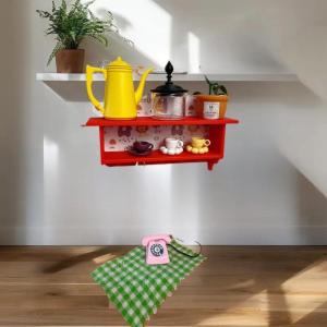 YAFEN 12-Point Dollhouse Wall Rack Plastic Shelf Cute Box Accessory OB11 Miniature Scene Photography Prop