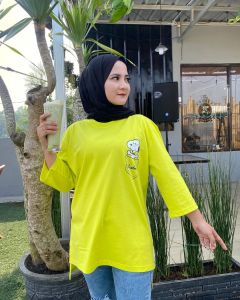 Atasan Oversize Wanita Terbaru Kaos Wanita Belah Samping