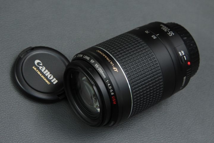 CANON ZOOM LENS EF 55-200mm1:4.5-5.6ⅡUSM CANON ZOOM LENS EF 55