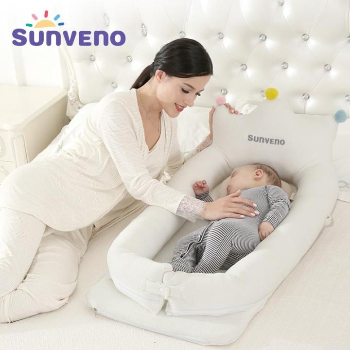 Co sleeping shop with mobile baby