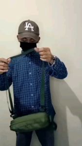 Tas Kecil Pria Pouch Bag HandBag Slingbag Clutch Tas hp Green