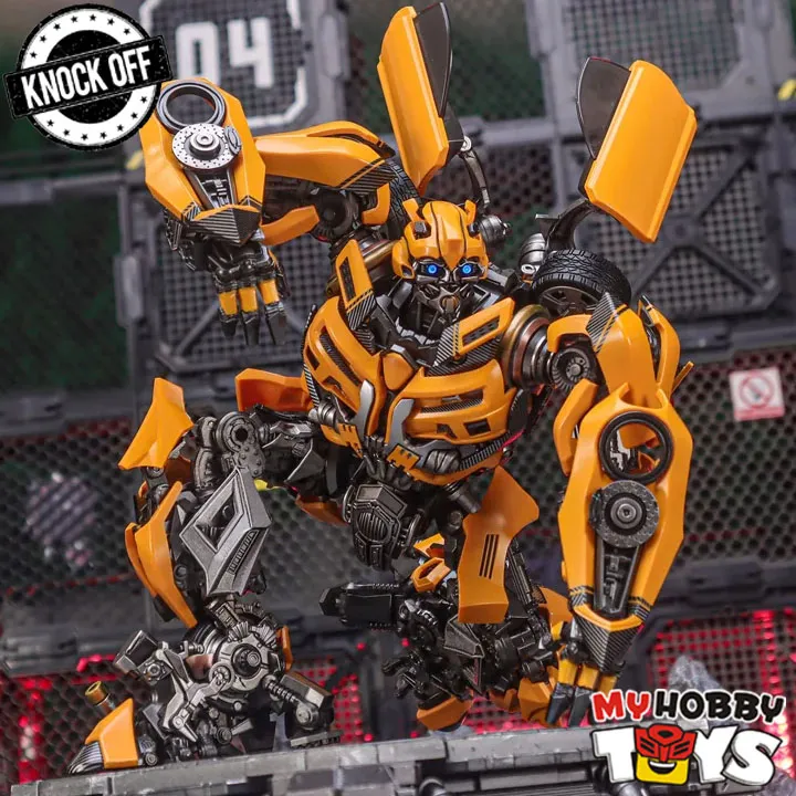 Cyber Era Posable Robot - CE04 King Bee Knight ( KO DLX