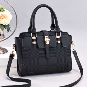 FL0035 Tas Kondangan Wanita Elegan Ibu Pesta Mewah Kerja Terbaru Branded Selempang Import Batam