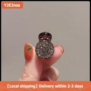 【Local shipping】 2 4pcs Mini Round Rhinestone Hair Claw Retro Zircon Women Girls Claw Clip Small Hairpins Hair Crabs Girls Hair Accessories 