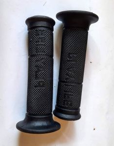 Bao tay lái PLAYLIFE cao su mềm dùng cho các loại xe máy