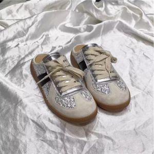 Korean Version Retro Toe Cap Half Slippers for Womens Summer Outdoor Wear Anti Slip Leather Sequins One Foot Flip Cool Slippers