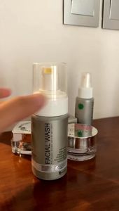 MS GLOW - CREAM MALAM + CREAM SIANG SET