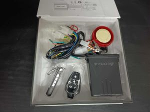 สัญญาณกันโขมย รถจักรยานยนต์ ยี่ห้อ alonza สำหรับรถ yamaha new r15 พร้อมคู่มือภาษาไทย รหัส M219