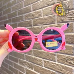 Kacamata hitam anak model pikachu sunglasses