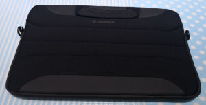 Laptop bag/ sleeve with shoulder strap