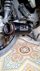 KNALPOT RACING SC PROJECT KARBON UNTUK MOTOR BEBEK SUPRA LAMA JUPITER Z VEGA R SUPRA X 125 SUPRA FIT SHOGUN SMASH KARISMA BLADE BLITZ R GRAND C70