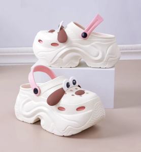 [Free Shipping] Thick-Soled 9Cm Clogs New Fashionable WomenS Closed-Toe Two-Way Casual Beach Garden Shoes Platform Shoes