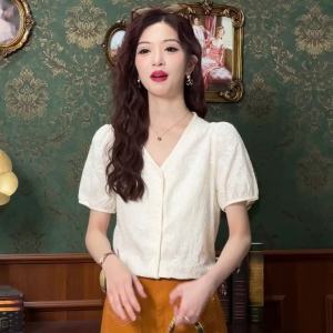 Ammin 2024 Mùa Hè kiểu Pháp Mới Thêu tay ngắn hình hoa Áo Cho Phụ Nữ Của V Cổ ngắn tay cotton nguyên chất Áo Blouse thanh lịch