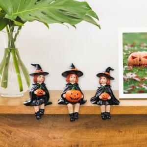 Resins Halloween Decors Set Of 3 Waterproof Witch Holding Pumpkin Figures For Indoor and Outdoor Home Shelf And Garden
