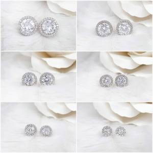 ต่างหูแป้น เพชรกลม ล้อมคริสตัลละเอียด มี6ขนาด เครื่องประดับ ตุ้มหู ValueJewelry ER0200 ER0033 ER0058 ER0573 ER0574 ER0724 ER0150 ER1032 ER0113