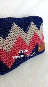 Dompet Rajut Tapestri Zigzag Dua Ruang