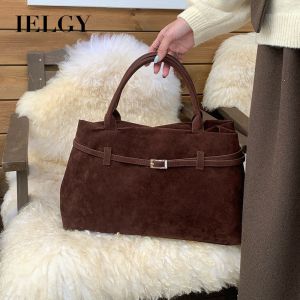 IELGY กระเป๋าถือขนาดใหญ่ฝ้ากำมะหยี่สำหรับผู้หญิงกระเป๋าใบใหญ่ลำลองเรียบง่ายแบบใหม่ฤดูใบไม้ร่วงและฤดูหนาวย้อนยุคแนวแฟชั่น