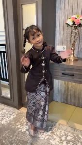 [Stok KL] Set Baju Kurung Anak Rok Songket Premium  Set Baju Kurung Tradisional Moden Budak Perempuan Elegan & Selesa