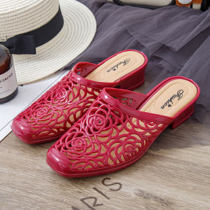 [Free Shipping] Trendy Summer New Hollow-Out Toe-Cap Flat Sandals Plastic Jelly Waterproof Outdoor Casual Mid-Heel Slippers
