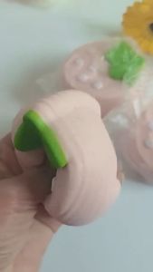 Oldlaiben Strawberry Cake Squishy Toy Squeezing Toy Slow Rebound Decompression Stress Relief Fidget Toy Mainan