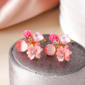 Fashionable Ring Gift 新款复古粉色锆石花朵耳环小众设计感耳钉2023年新款耳饰气质温柔