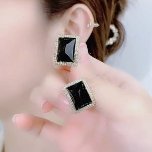Fashionable Ring Gift 复古棱形黑色耳环女高级感气质耳扣式耳钉水晶新款潮轻奢港风耳饰