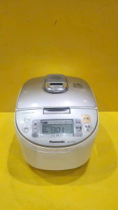 Nồi cơm nội địa Nhật cao tần (IH) Panasonic SR-SY106J (1.0L) (170614J0200) van dài bù ẩm - Date 2017_Hàng nội địa Nhật đã qua sử dụng điện 100V